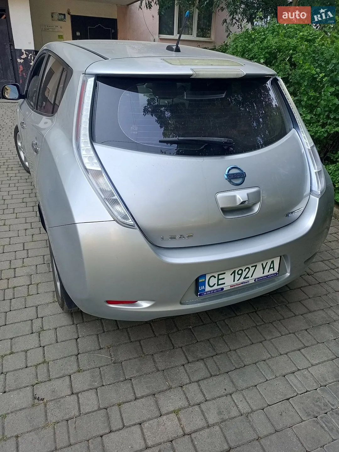 2012 Nissan Leaf - мініатюра 2