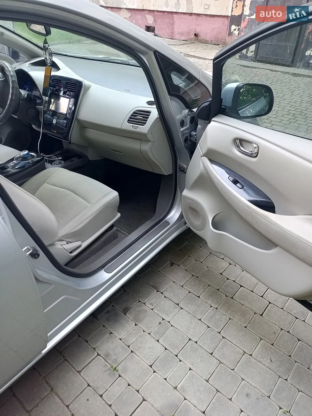 2012 Nissan Leaf - мініатюра 7