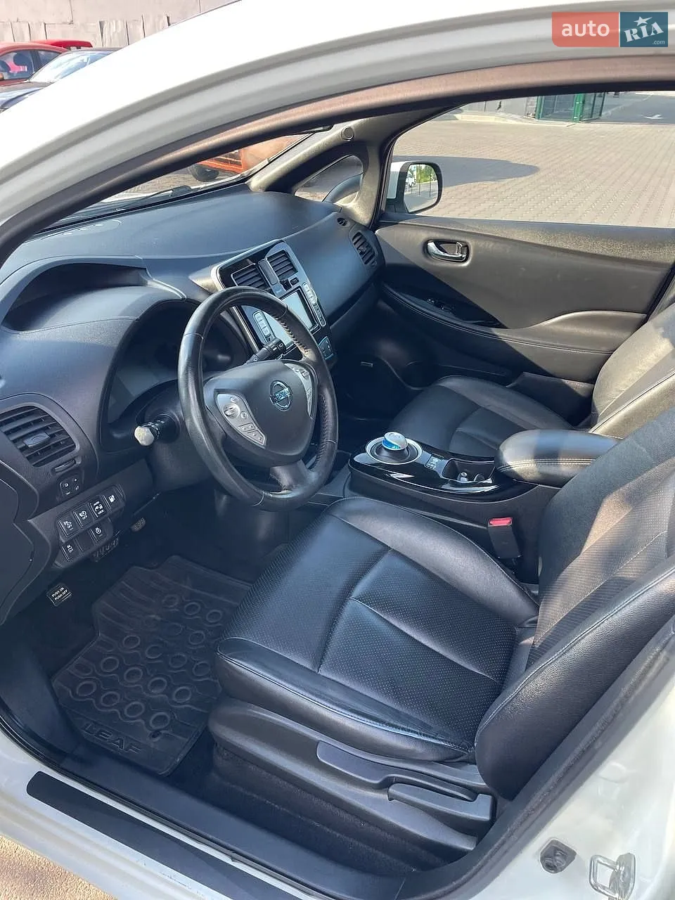 2016 Nissan Leaf - мініатюра 8