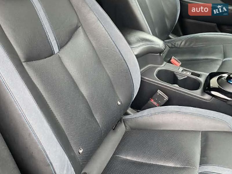 Хетчбек Nissan Leaf 2019 в Черкасах