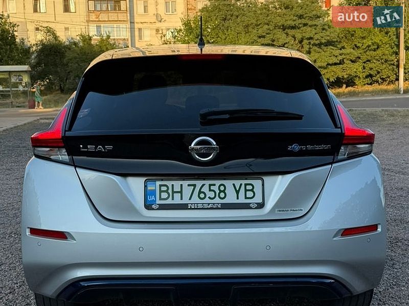 Хетчбек Nissan Leaf 2018 в Білгороді-Дністровському