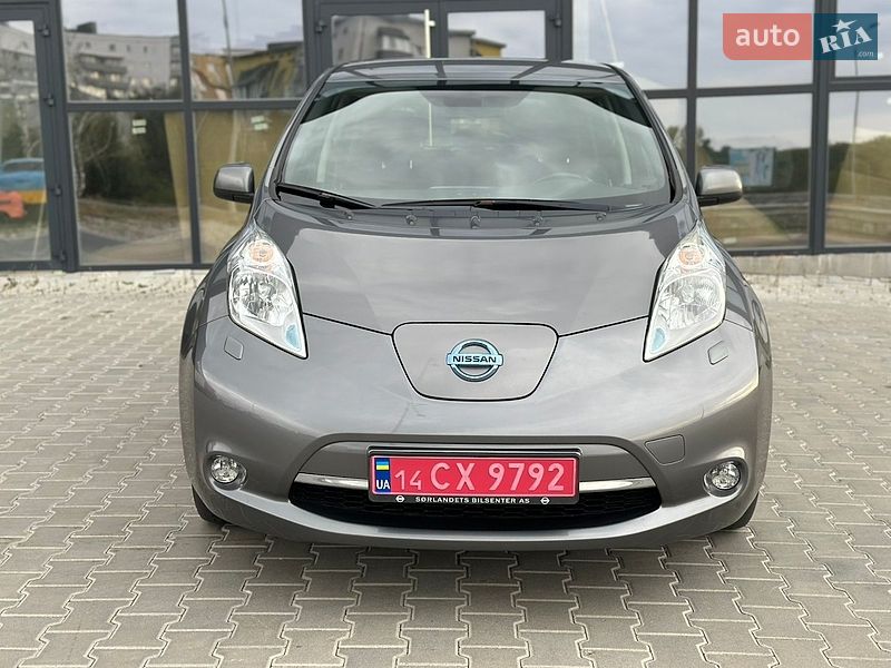 Хэтчбек Nissan Leaf 2014 в Тернополе