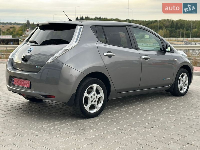 Хэтчбек Nissan Leaf 2014 в Тернополе