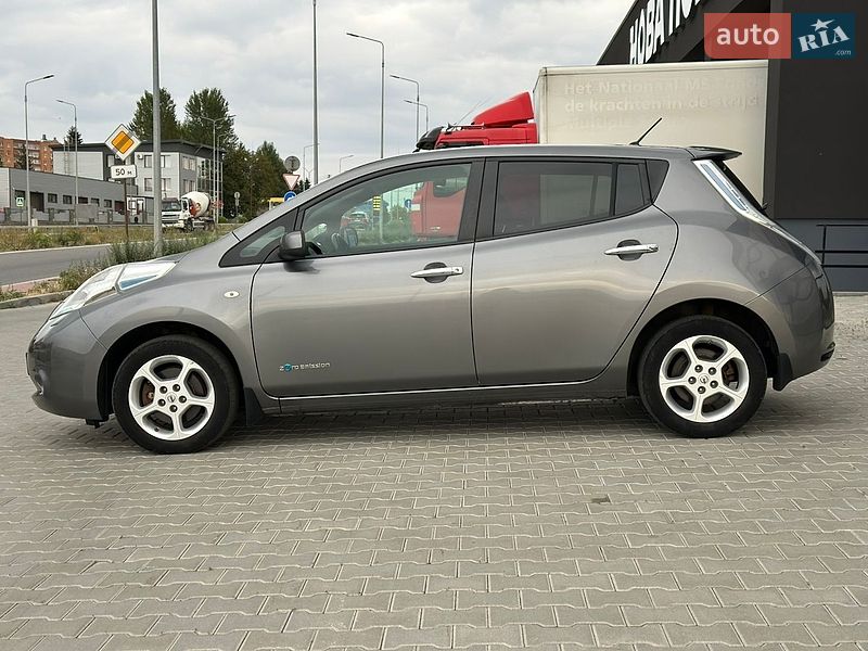 Хэтчбек Nissan Leaf 2014 в Тернополе