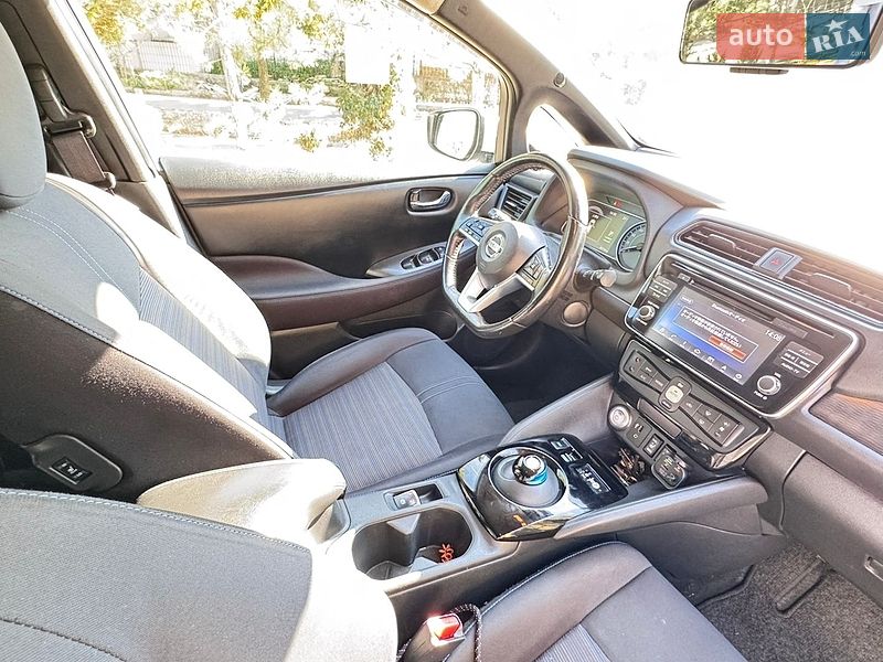 Хэтчбек Nissan Leaf 2019 в Белгороде-Днестровском