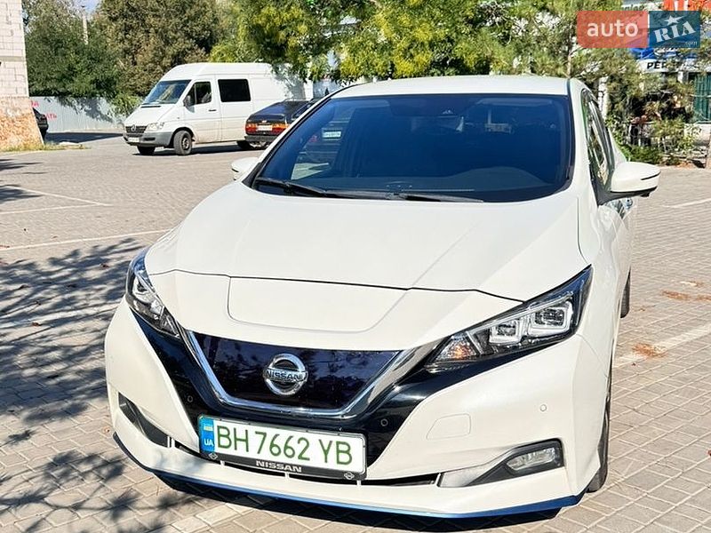 Хэтчбек Nissan Leaf 2019 в Белгороде-Днестровском