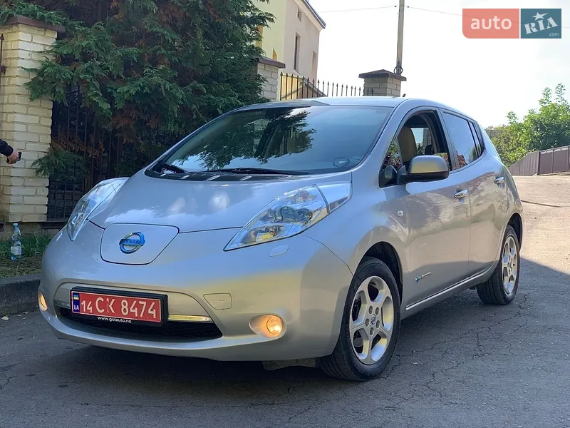 Nissan Leaf 2011