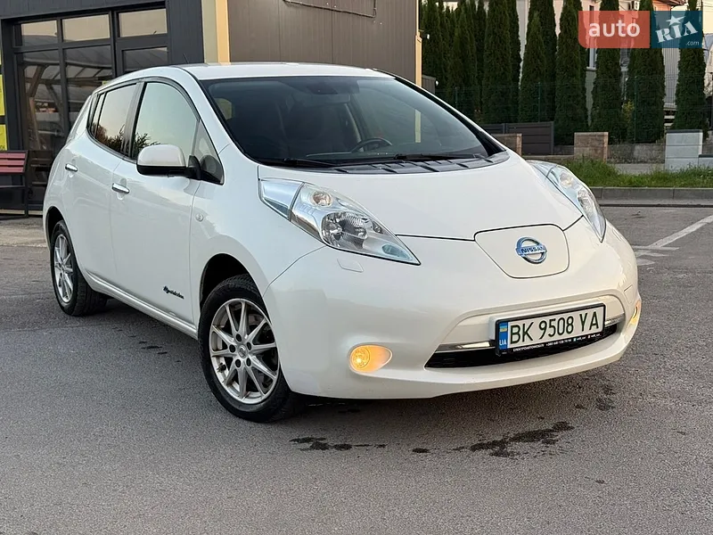Nissan Leaf 2014