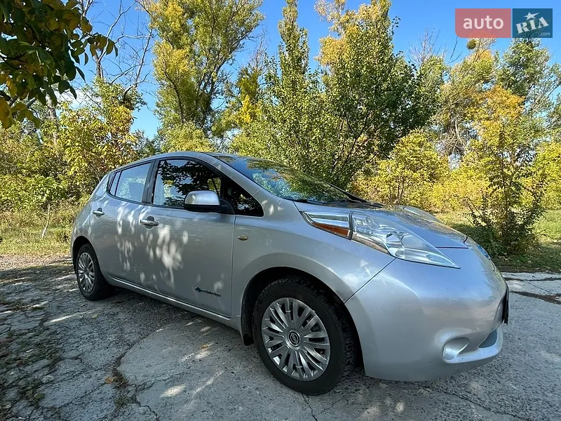 Nissan Leaf 2014