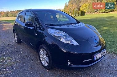 Хэтчбек Nissan Leaf 2012 в Владимире