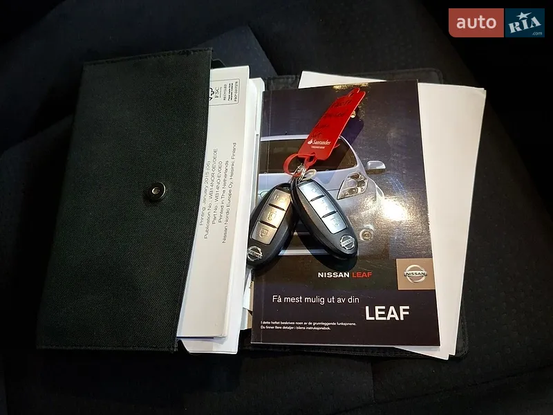 Хетчбек Nissan Leaf 2014 в Тальному документ 2 фото Хетчбек Nissan Leaf 2014 в Тальному документ
