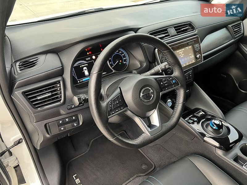 Хетчбек Nissan Leaf 2018 в Луцьку