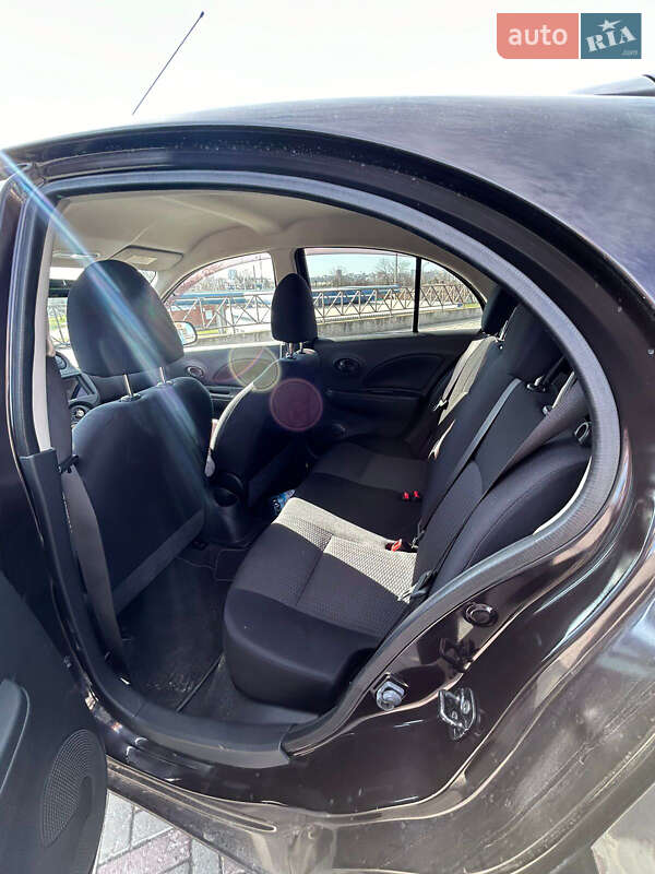 Хетчбек Nissan March 2012 в Харкові