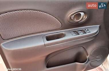 Хэтчбек Nissan March 2016 в 