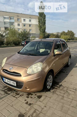 Хэтчбек Nissan March 2011 в Вознесенске