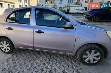 Хэтчбек Nissan March 2012 в Львове
