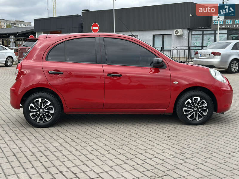 Хетчбек Nissan March 2010 в Житомирі