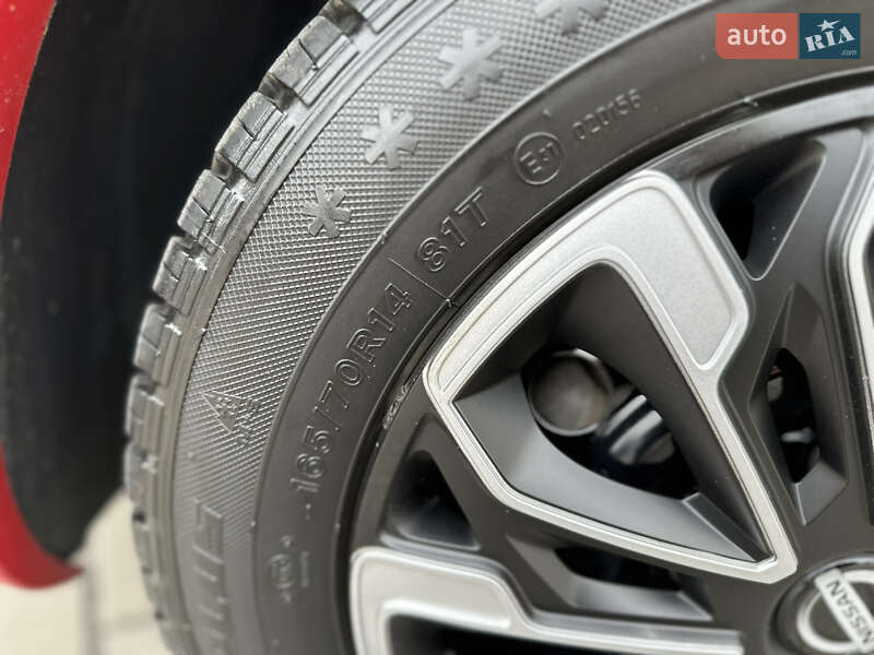 Хетчбек Nissan March 2010 в Житомирі