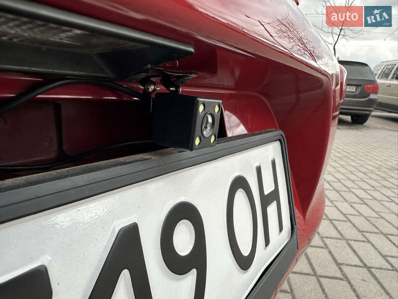 Хетчбек Nissan March 2010 в Житомирі