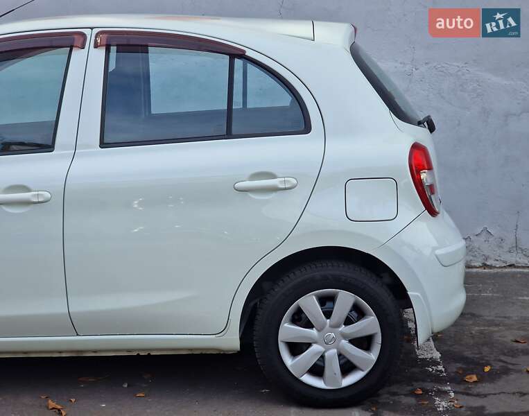 Хетчбек Nissan March 2012 в Одесі фото 22 Хетчбек Nissan March 2012 в Одесі