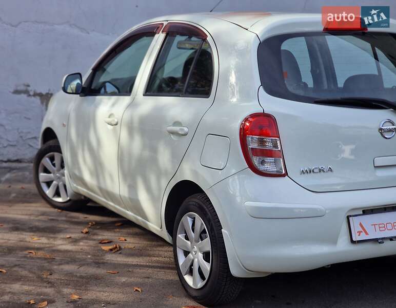 Хетчбек Nissan March 2012 в Одесі фото 27 Хетчбек Nissan March 2012 в Одесі