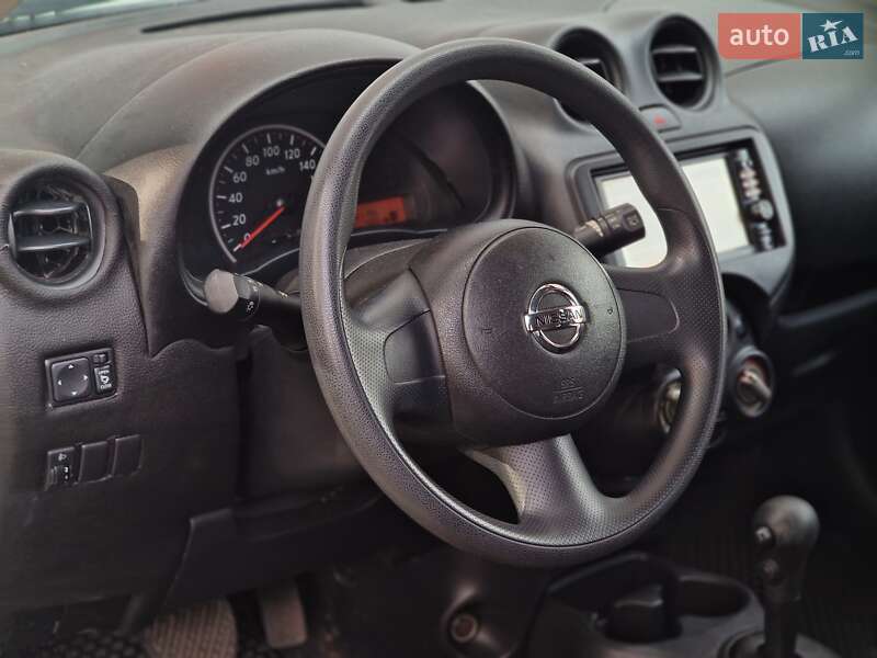 Хетчбек Nissan March 2012 в Одесі фото 43 Хетчбек Nissan March 2012 в Одесі