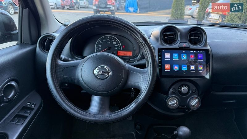 Хэтчбек Nissan March 2013 в Киеве