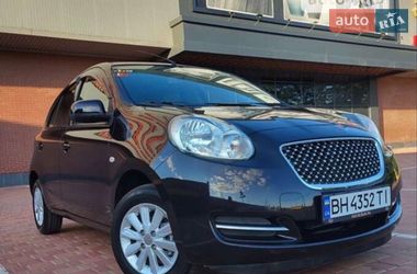 Хетчбек Nissan March 2011 в Одесі