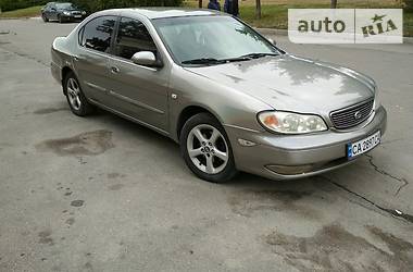 Седан Nissan Maxima 2000 в Киеве