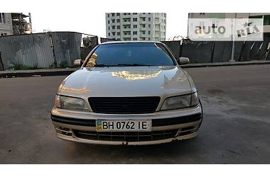 Седан Nissan Maxima 1996 в Одессе