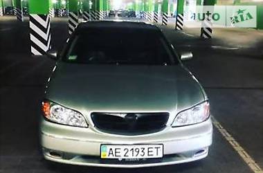 Седан Nissan Maxima 2004 в Мироновке