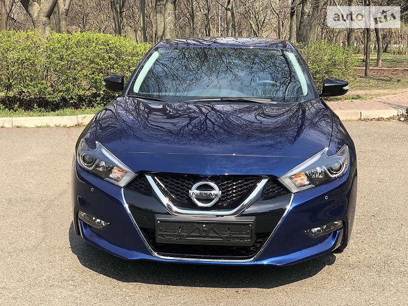 Седан Nissan Maxima 2018 в Одесі