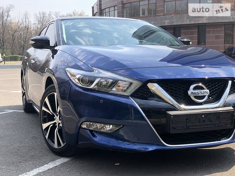 Седан Nissan Maxima 2018 в Одесі