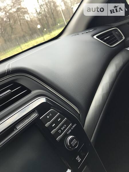 Седан Nissan Maxima 2018 в Одесі