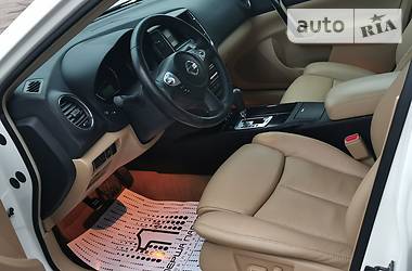 Седан Nissan Maxima 2010 в 