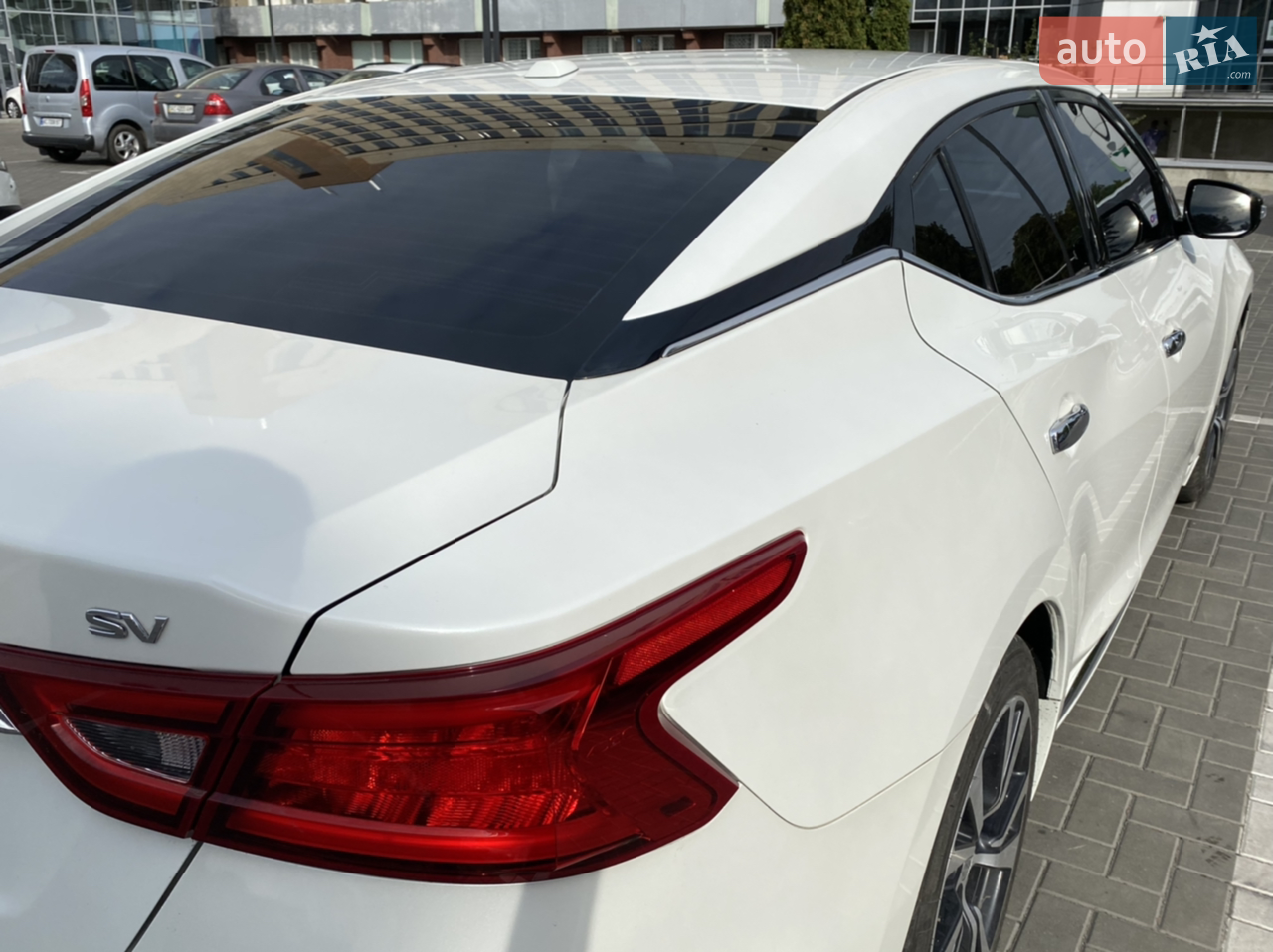 2016 Nissan Maxima - мініатюра 25