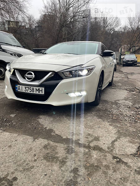 Седан Nissan Maxima 2017 в Киеве фото Седан Nissan Maxima 2017 в Киеве