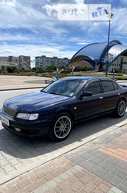 Седан Nissan Maxima 1996 в Одесі