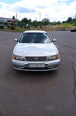 Седан Nissan Maxima 1997 в Кривом Роге