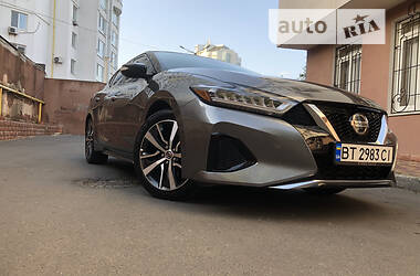 Седан Nissan Maxima 2019 в 