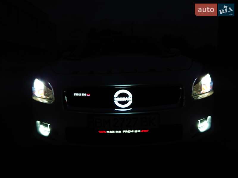 Седан Nissan Maxima 2014 в Полтаві