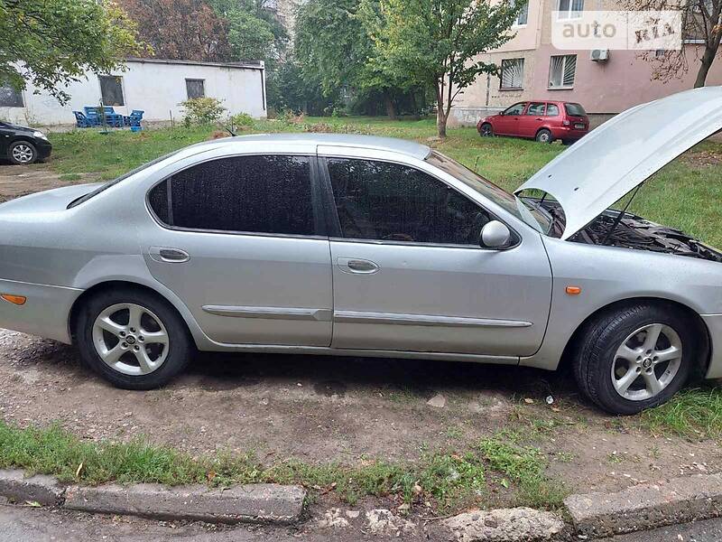 Nissan Maxima