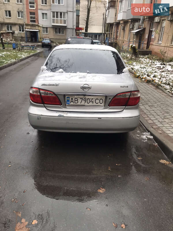 Седан Nissan Maxima 2003 в Вінниці