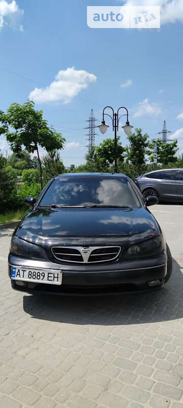 Седан Nissan Maxima 2001 в Івано-Франківську