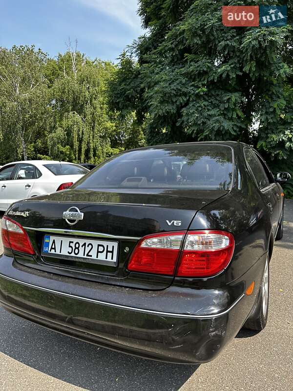 Седан Nissan Maxima 2004 в Киеве