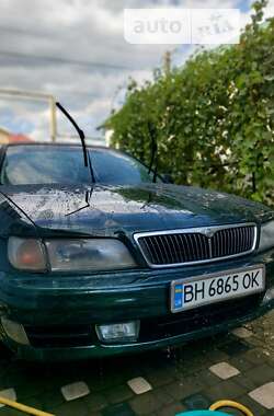 Седан Nissan Maxima 1996 в Одесі