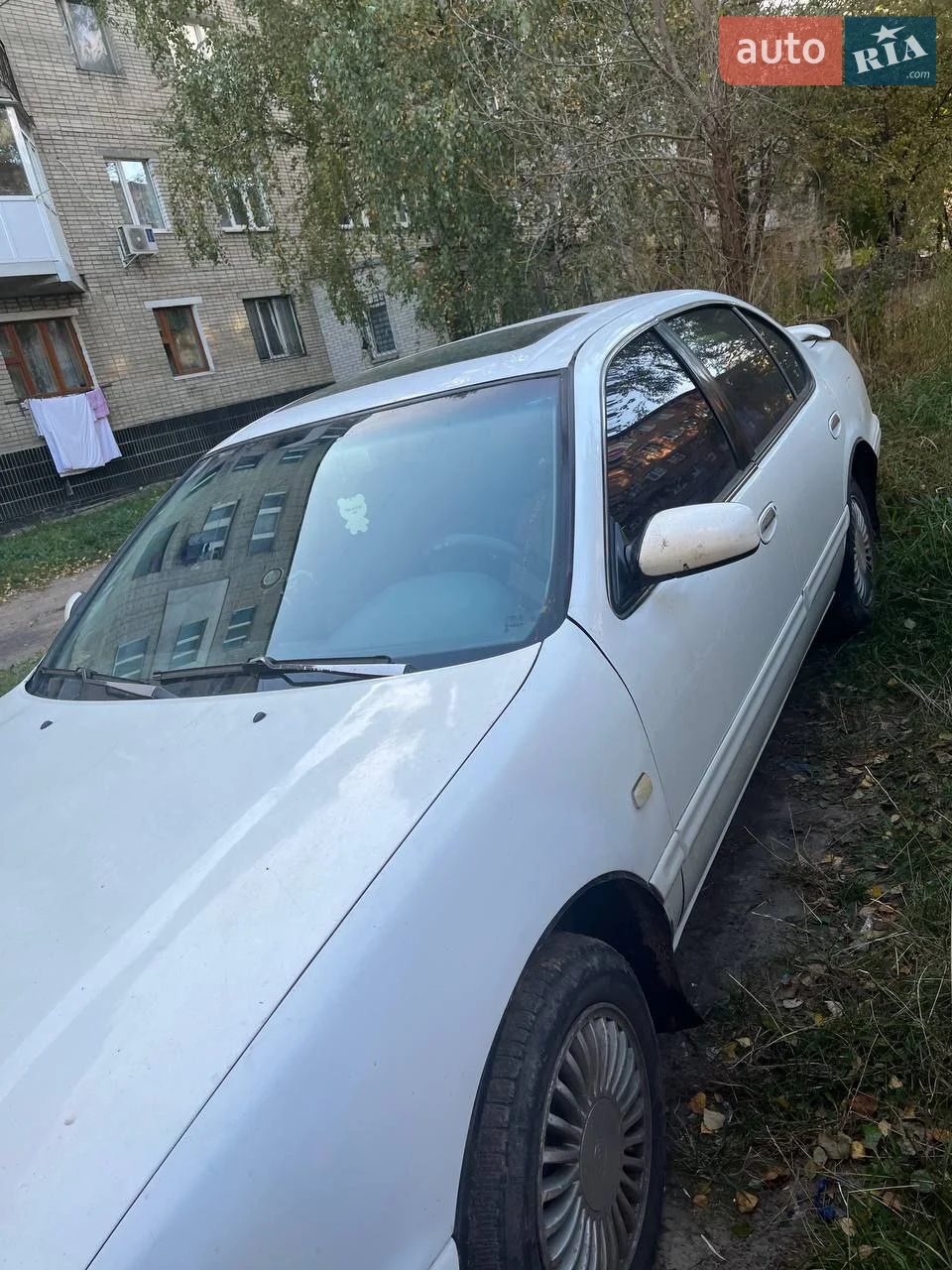 Продаю власне авто Арабка в 32 кузові з непоганою комплектацією. Авто робилося для себе. Іржі та  Гнилі немає. Днище оброблене. Є місця з дефектами по кузову, не критичні.В тому році замінено повністью комплект ГРМ. Шкіряний салон. Люк замінений від а33. Вся електроніка працює крім компресора кондиціонера, потрібно замінити підшипник з ременем і заправити фріон. В комплекті віддаю зимні колеса. Також віддам рідний люк. Переоформлення. Більше питань по телефону. Торг.