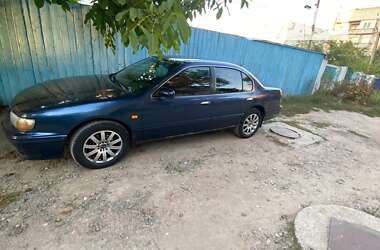 Седан Nissan Maxima 1996 в Татарбунарах