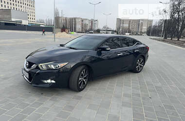 Седан Nissan Maxima 2016 в Черкасах