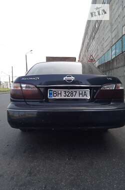 Седан Nissan Maxima 2001 в Одессе